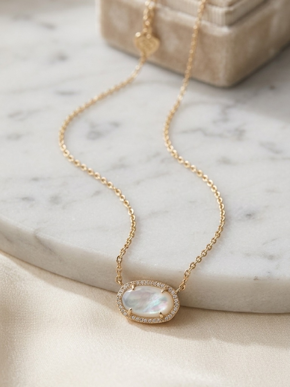 Kendra Scott Emilie Beaded Frame Pendant Necklace in White Mother-of-Pearl 1544 - Picture 2 of 3